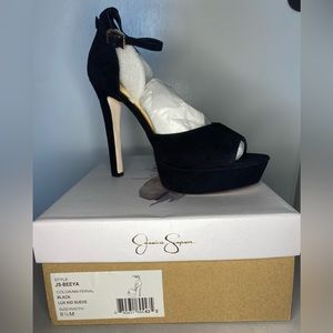 Jessica Simpson black suede platform heel